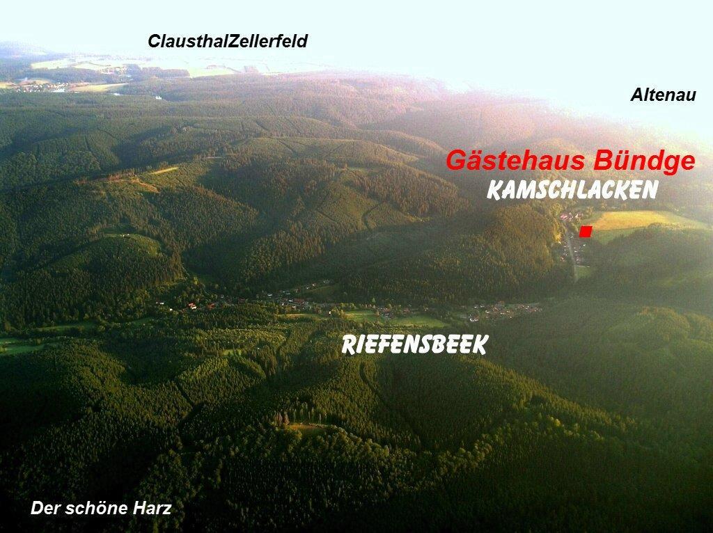 Gaestehaus Buendge Kamschlacken Esterno foto